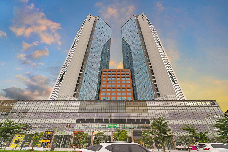 Exterior & Views 1, THE STAY SONGDO, Yeonsu