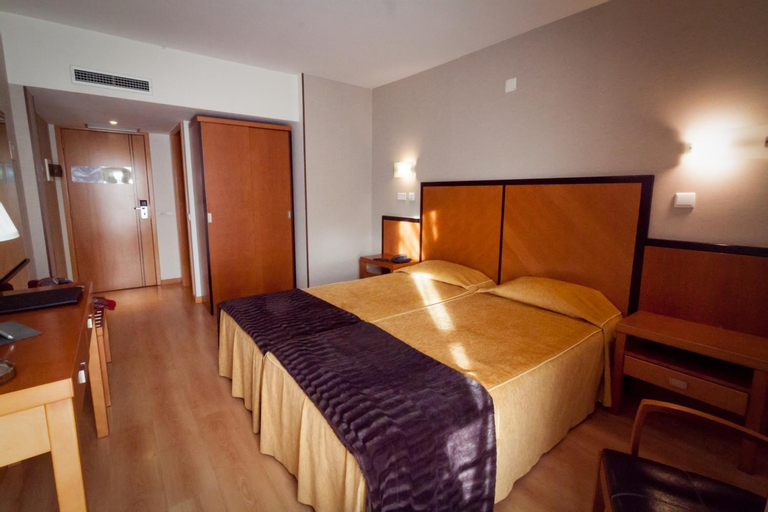 Bedroom 3, Hotel 4 Estacoes, Ourém