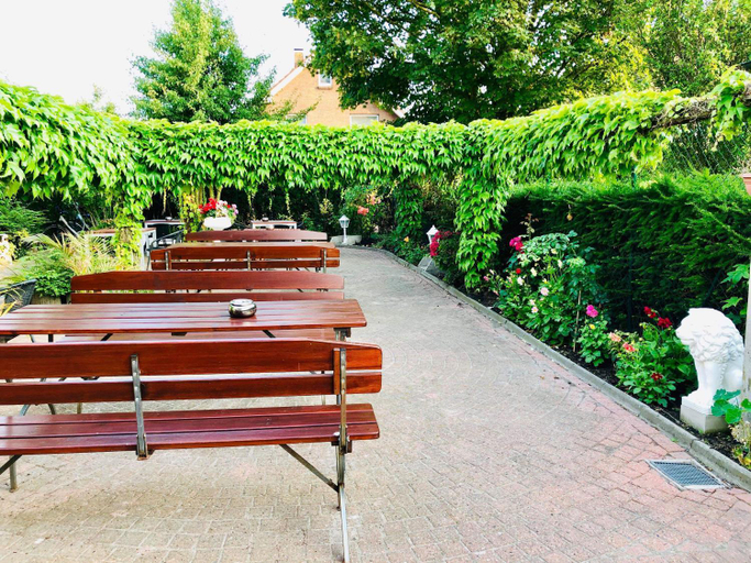 Others 4, Hotel Carolinensiel Doan, Wittmund