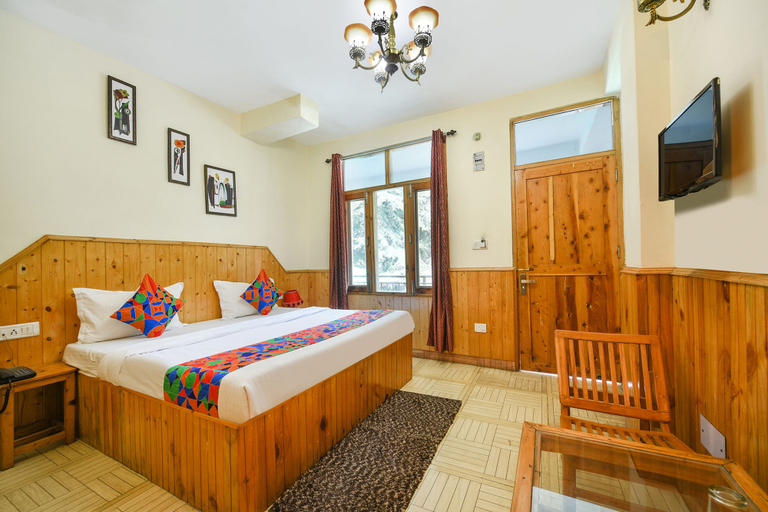Bedroom 1, Fabhotel Hadimba Heights, Kullu