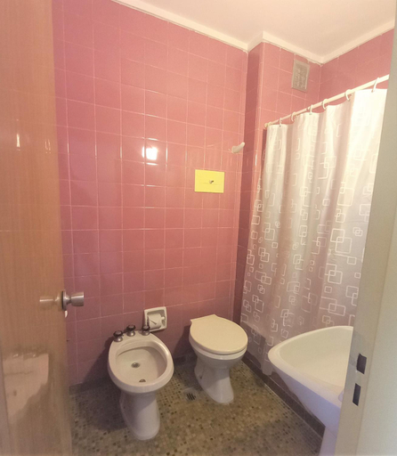 Bathroom, Hotel America, General Pueyrredón