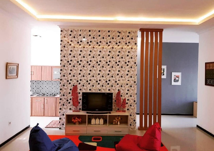Others 5, JOBO Guest House 4BR, Malang