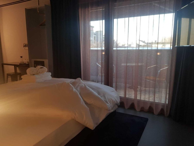 Bedroom 12