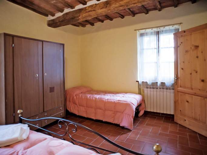 Bedroom 2, Apartment Paradiso Selvaggio-1 by Interhome, Perugia