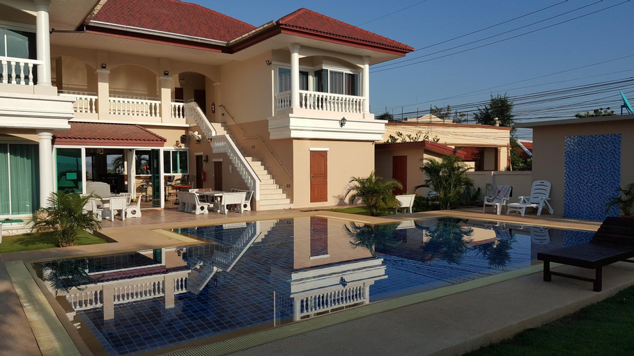 East Shore Pattaya Resort, Bang Lamung