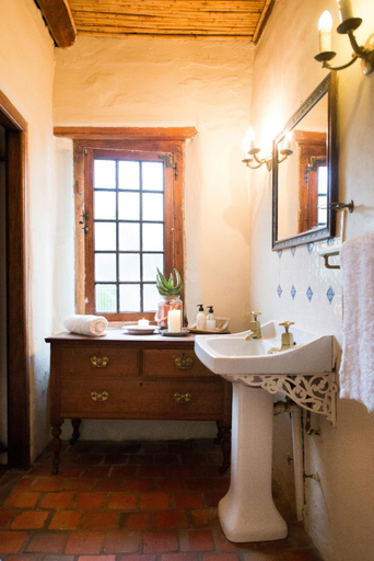 Bathroom 3, Cape Dutch Quarters, Cape Winelands
