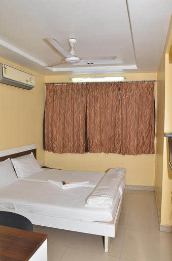 Others 4, Da Casa Business Hotel, Pune