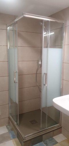 Bathroom 3, Somnio Hostel, Barcelona