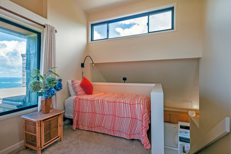 Bedroom 3, Sealodge G8, Kauai