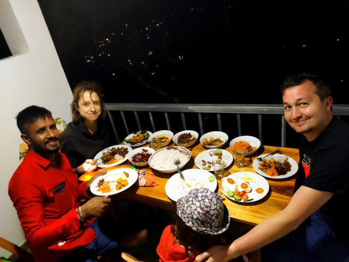 Food & Drinks, Rock Paradise Homestay, Ella