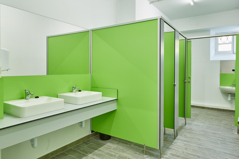 Bathroom 5, Albergue Seminario Menor, A Coruña