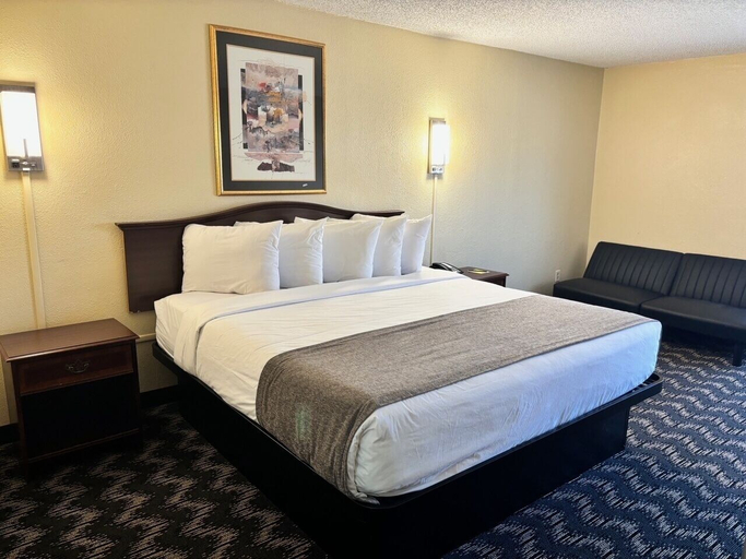 Bedroom 2, Abilene Whitten Inn, Taylor