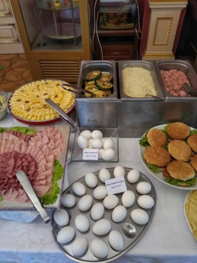 Food & Drinks 5, Hotel Lavilia, Solomians'kyi