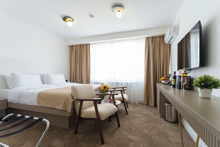Bedroom 3, Move In Aparthotel, Belgrade