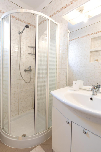 Bathroom 3, Apartment Morozin, Krk