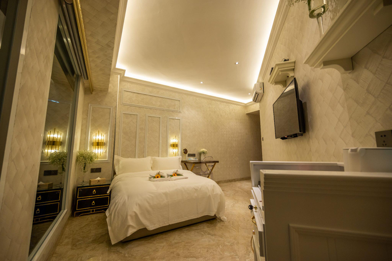 Bedroom 17