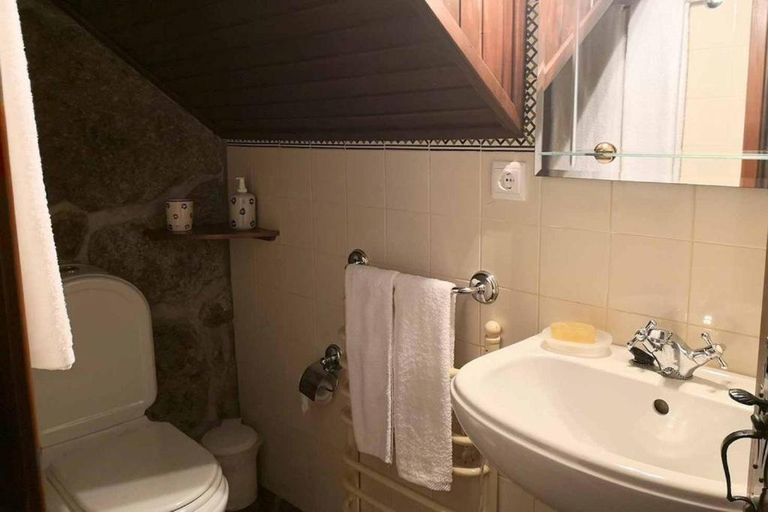 Bathroom 4, Casa dos Becos, Marco de Canaveses
