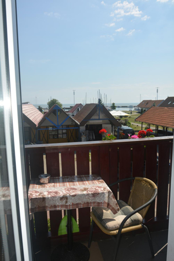 Others 2, Guesthouse "Nakvyne pas zveja" Nagliu street, Neringos