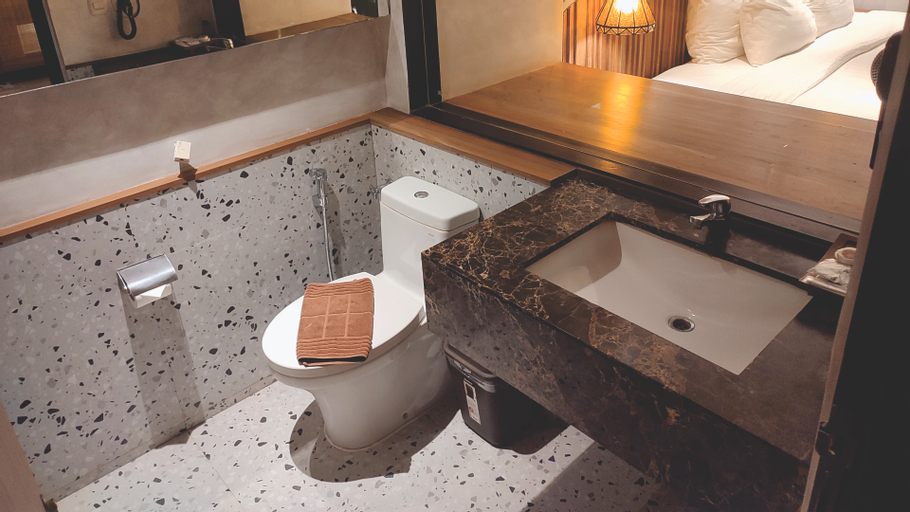 Bathroom 6