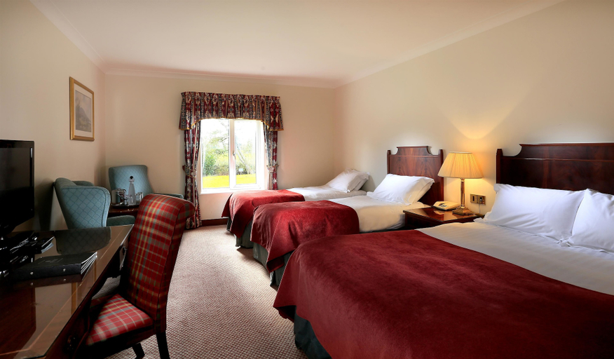 Bedroom 4, Macdonald Craxton Wood Hotel & Spa, Chester, Cheshire West and Chester