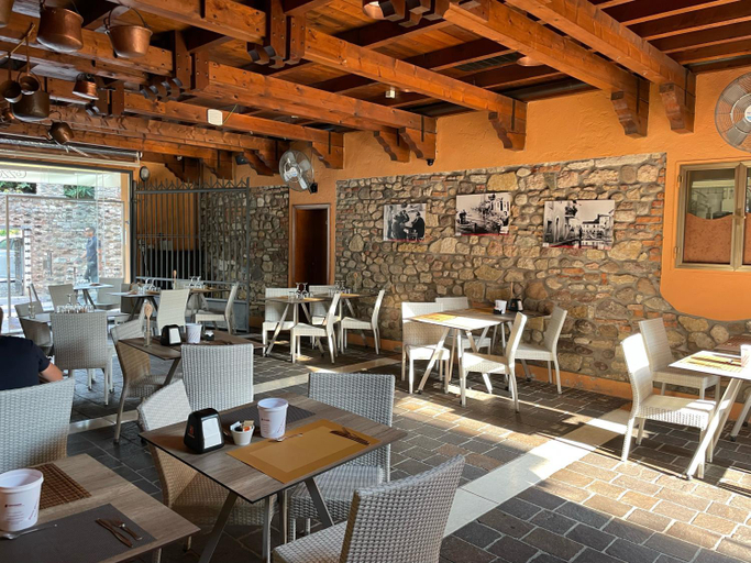 Food & Drinks 3, Albergo Tecla, Verona
