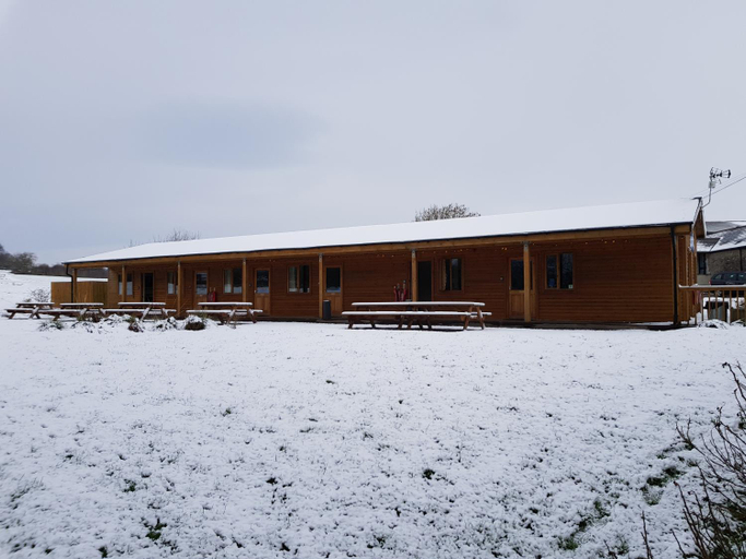 Others 4, Cowbridge Cabins, Vale of Glamorgan