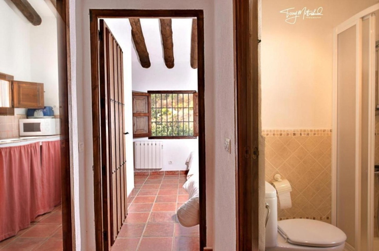Bathroom 2, La Casa del Agua, Granada