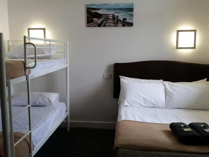 Bedroom 12