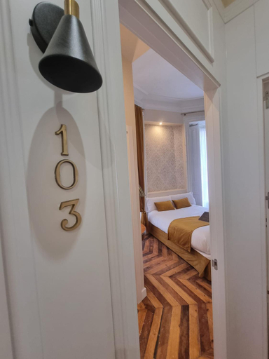 Bedroom 2, Le Petit Palu- Flora, Madrid