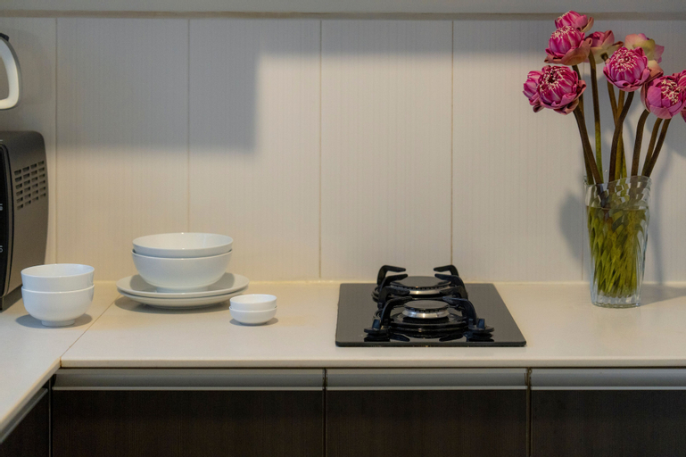 Dining Room 10