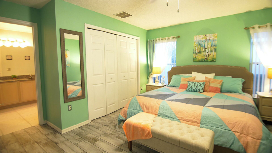 Bedroom 3, Hummingbird Haven, Polk