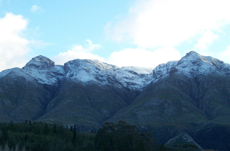 Others 2, 33 Berg Selfcatering, Overberg