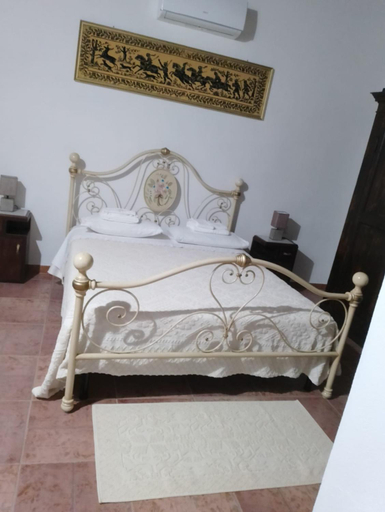 Bedroom 2, Azienda agricola Affittacamere S'Ispinalba di Laura Pitzolu, Nuoro
