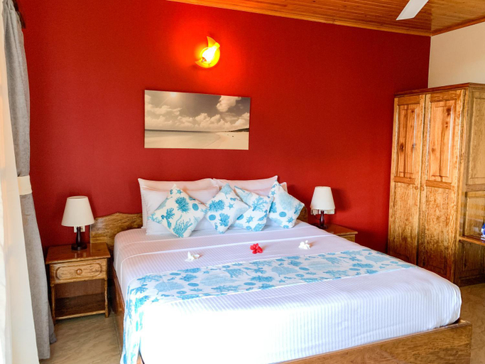 Bedroom 2, Exotic Guest House
