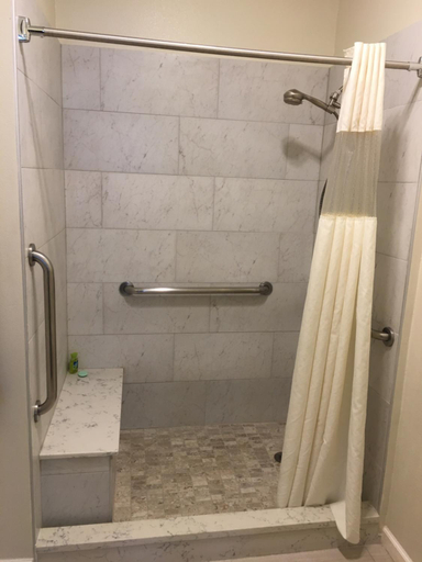 Bathroom 5, Mountain Star Lodge, Travis