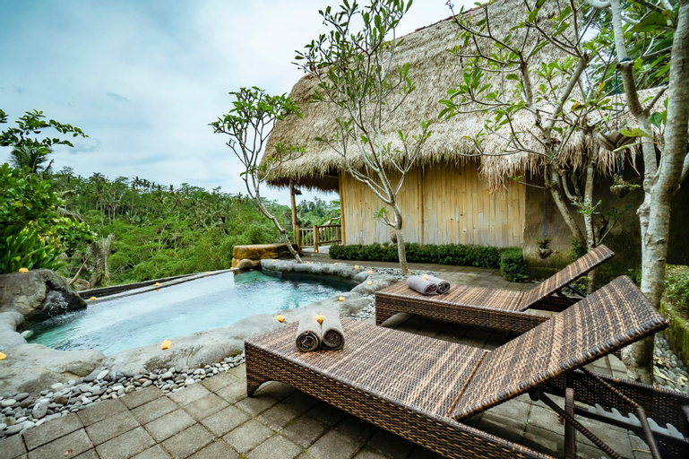 Swimming Pool 2