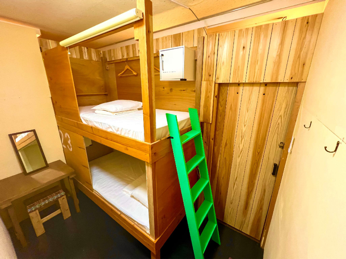 Bedroom 5