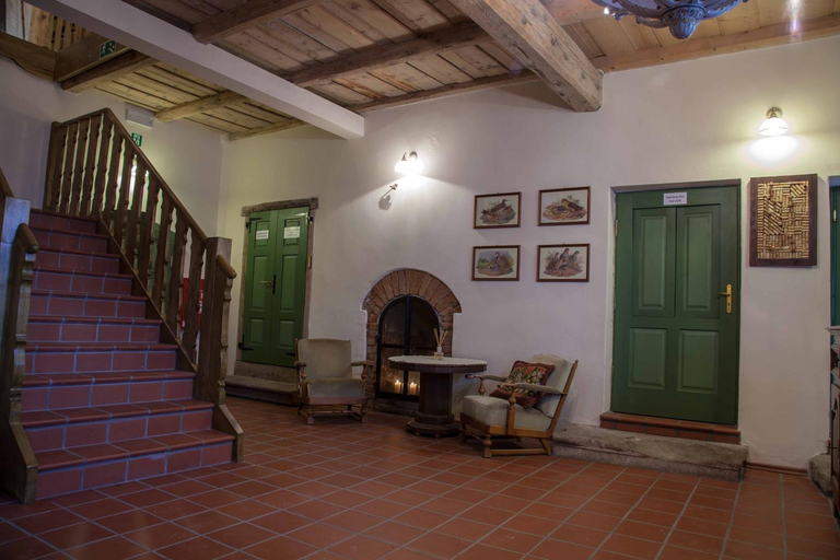 Public Area, Karczma Belty, Wałbrzych