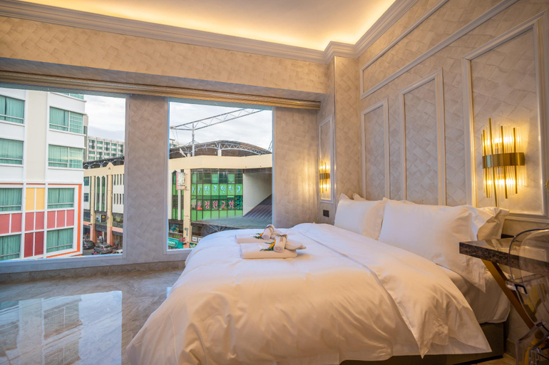 Bedroom 19