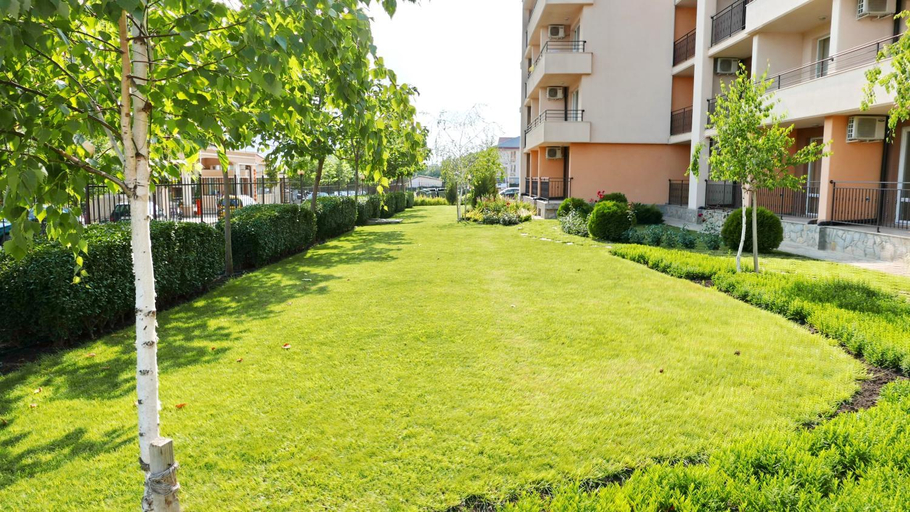Others 3, Oxygen Apartments, Nesebar