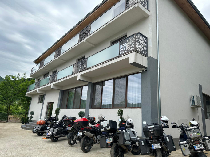 Exterior & Views 1, Villa Adam, Orsova