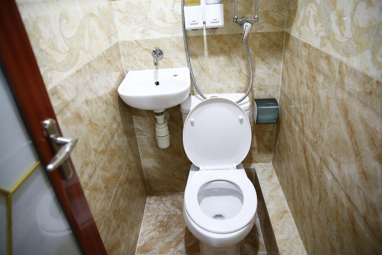 Bathroom 6