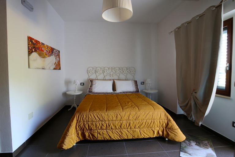 Bedroom 2, Il Gigante Che Dorme, Teramo