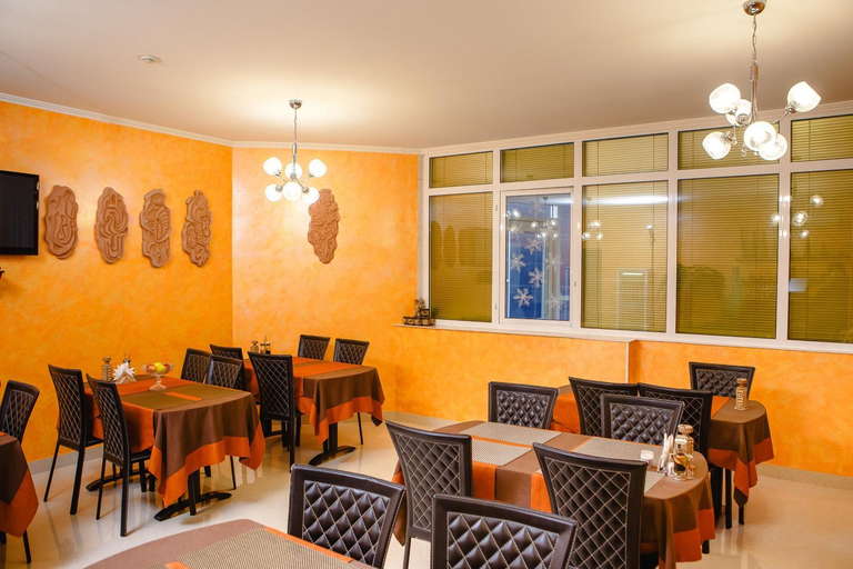 Food & Drinks 5, Totem Hotel, Shymkent