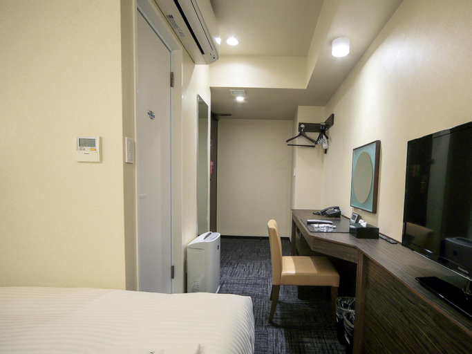 Bedroom 25
