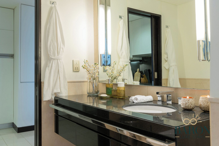 Bathroom 3, Address Dubai Marina Luxe Studio 31, Dubai