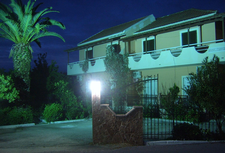 Exterior view 5, Kokkinos Apartments, Ionian Islands