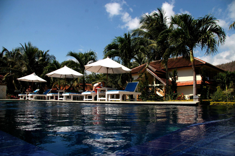 Swimming Pool 7