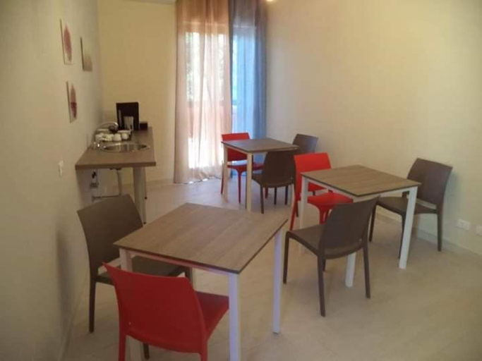 Others 5, B&B nna'vigna, Catania