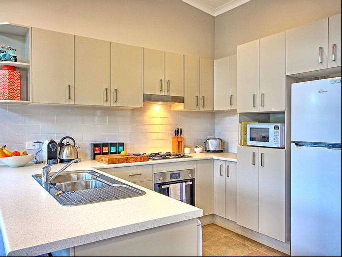 Dining Room 17